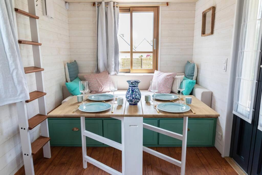 Tiny House En Baie Du Mont-Saint-Michel Villa Dol-de-Bretagne Bagian luar foto